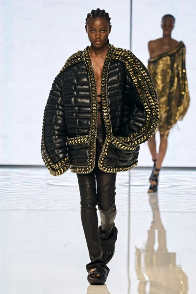 Look 40